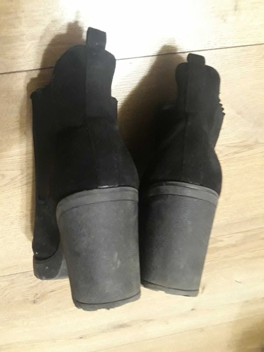 Buty damskie, kozaki rozm. 38