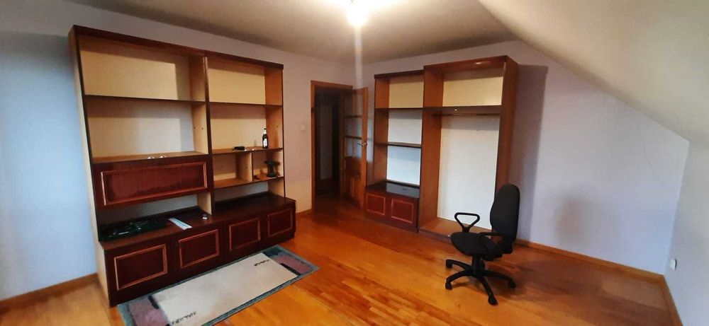 Zestaw mebli pokojowych – solidne, dobry stan