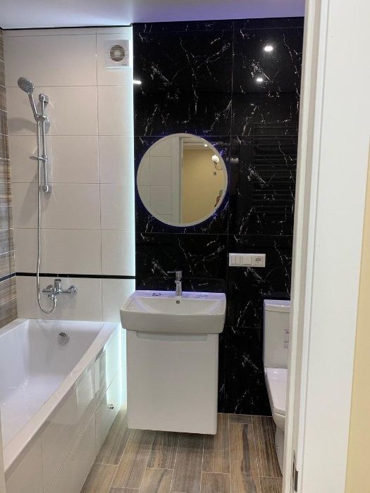 Квартира посуточно ЦЕНТР (Университет) , НОВЫЙ ДОМ Люкс Коваля 2