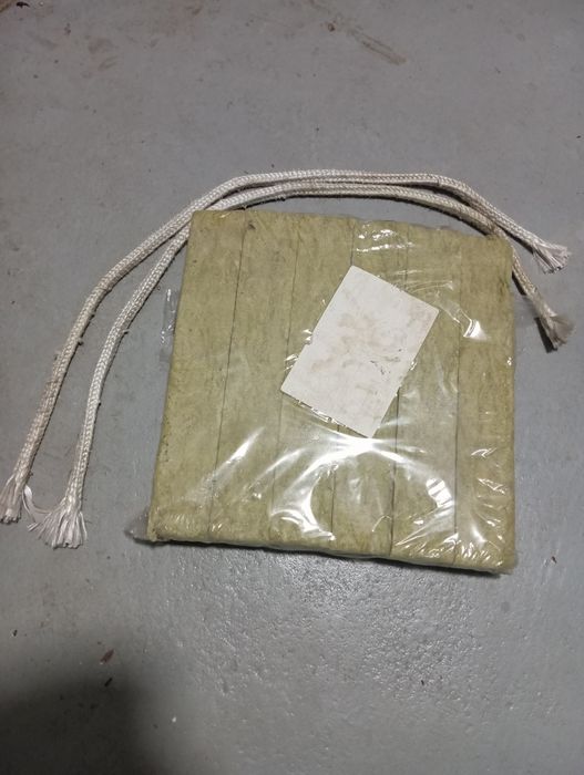 Masa do uszczelniania kominów ceramicznych Bast C-52 KIT, Rauch