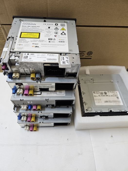 Оригінальні блоки мультимедіа VW Discover Media MIB2 MQB.