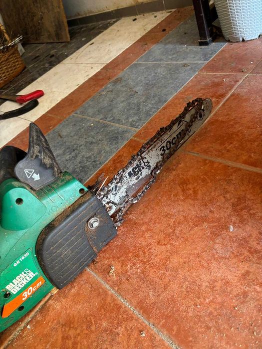 moto serra black & Decker