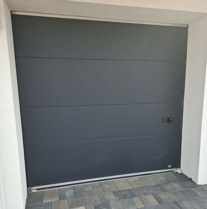 Brama garażowa antracyt