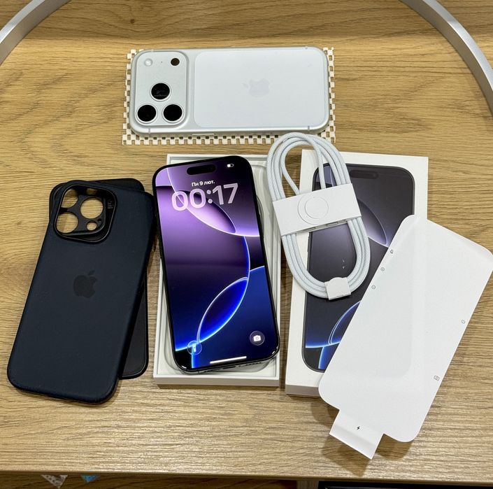 iPhone 16 Pro 256GB Black Titanium Newerlock (93% АКБ)