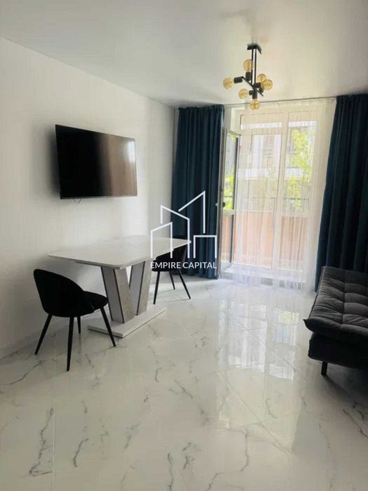 Стильна квартира-студія у ЖК Avalon Zelena