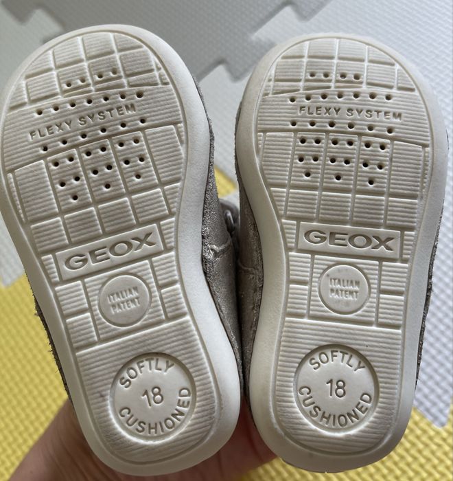 Buciki dziecięcy GEOX rozm 18 do nauki chodzenia