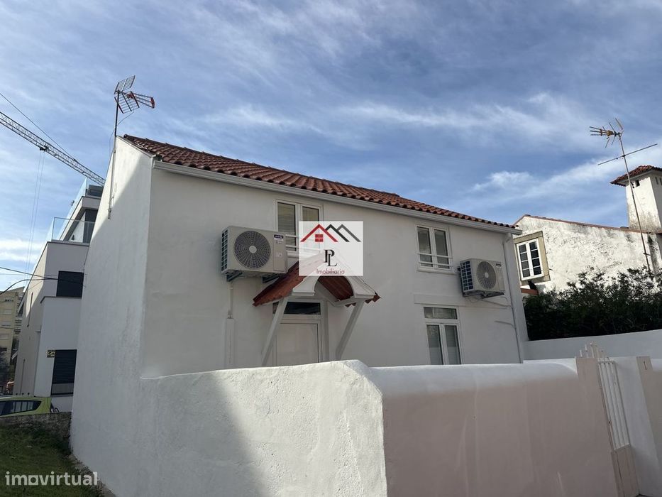 Moradia com 2 quartos e terraço na solum (A230Pv)