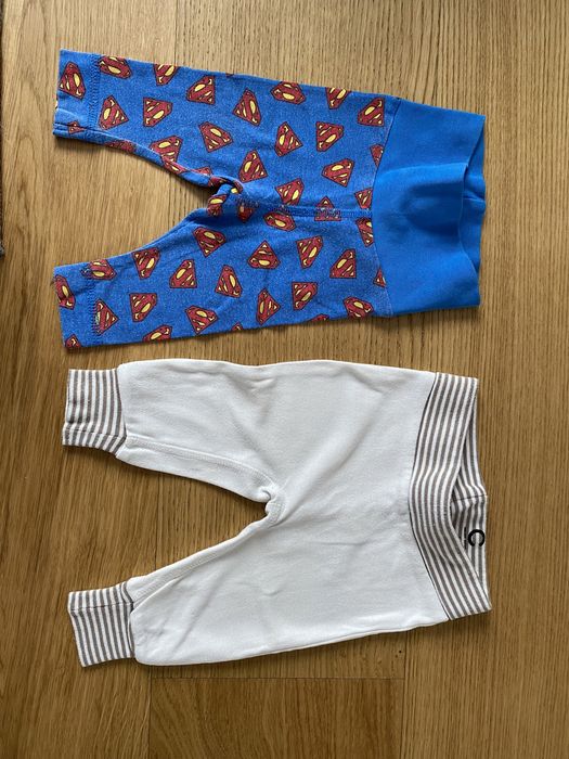 Półspiochy  bez stopek spodenki  super men r. 56 hm cubus