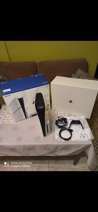 Konsola ps5 z napędem