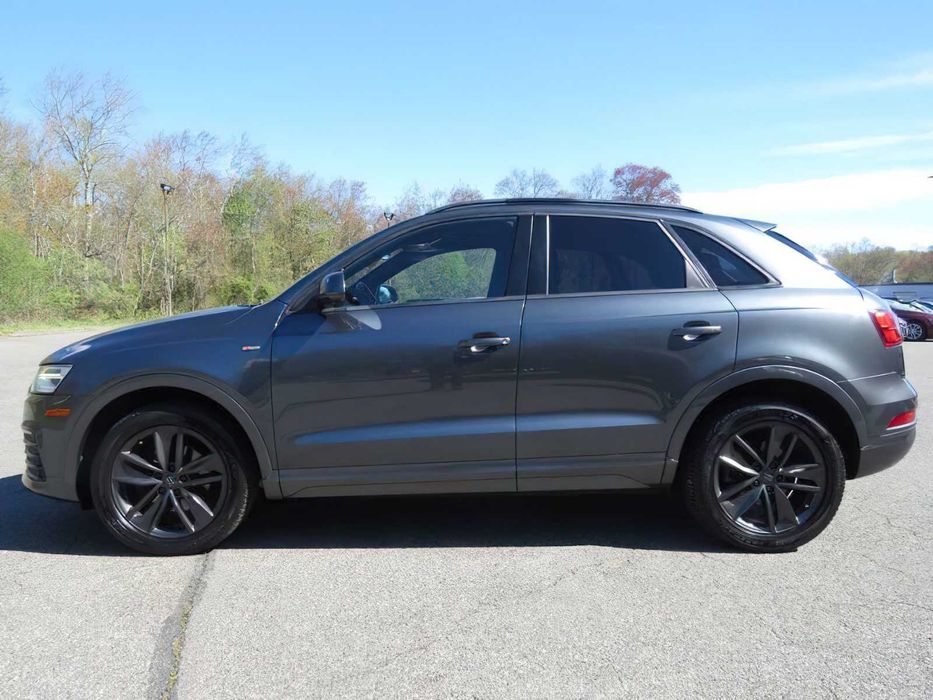 Audi Q3      2018
