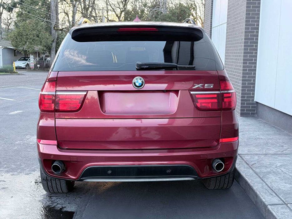 BMW X5 xDrive35i Premium      2012