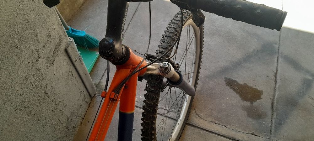 Bicicleta de montanha com oferta