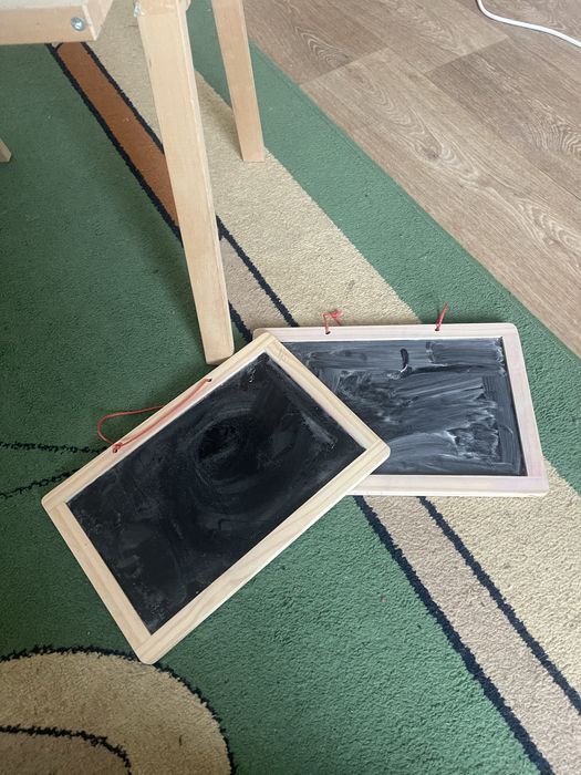 Мольберт та дощечка