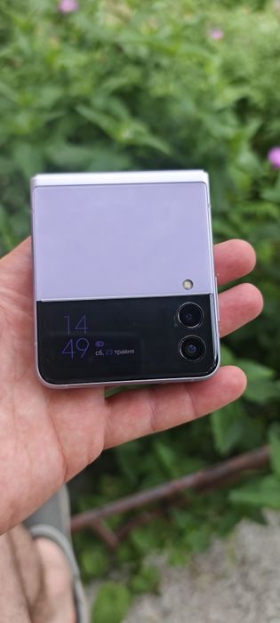 Samsung Galaxy Z Flip 3 (SM-F711B)