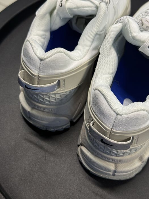 Кросівки Nike Zoom Vomero Roam 37,5, 38, 40 HV6410-100