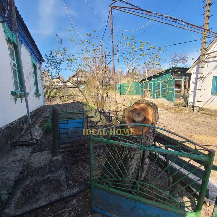 Продам будинок в с. Дрозди