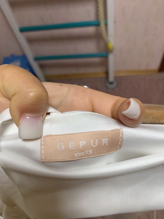 Атласне плаття gepur гіпюр