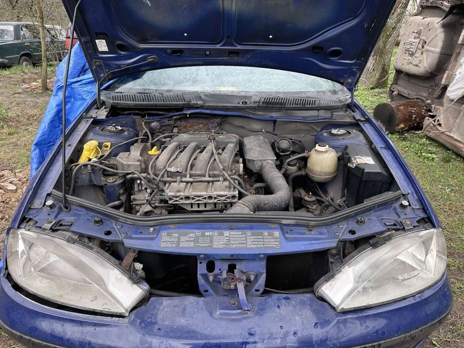 RENAULT Megane 1 розборка