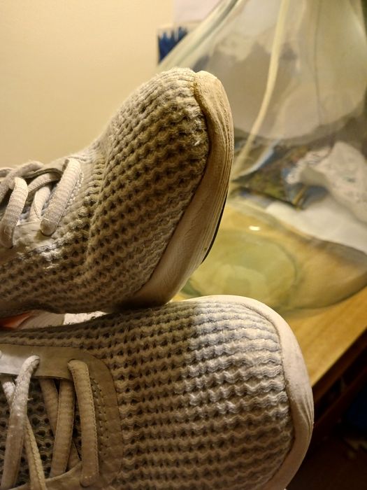 Ténis Nike cinza e rosa tamanho 36