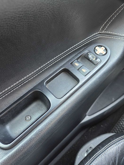 Продам Peugeot 207 CC (кабриолет)