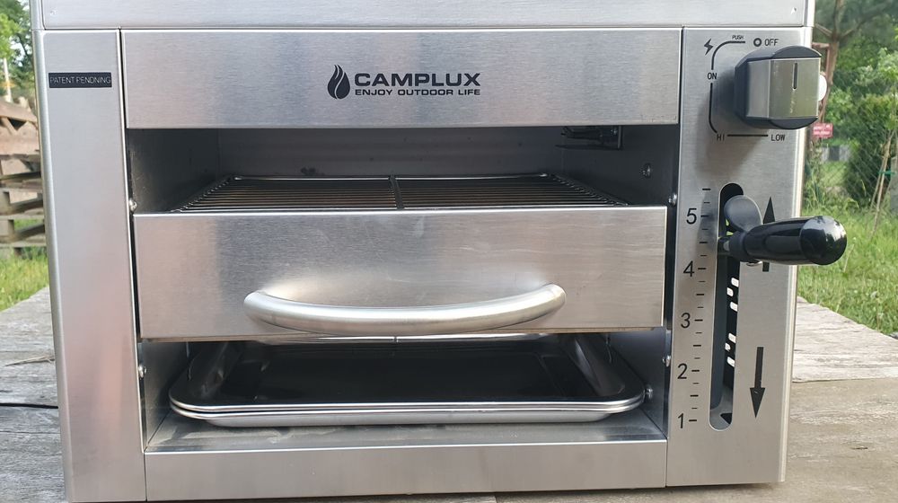 CAMPLUX SG102 przenośny grill gazowy 3,2 kW 880°C 5 poziomów X300