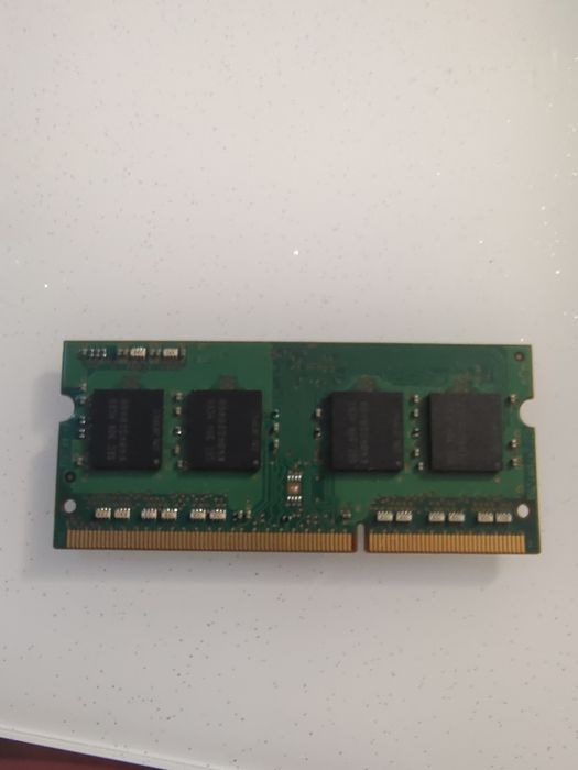 Pamięć RAM 4 GB PC3L DDR3L SO-DIMM Samsung 12800S 1600MHz