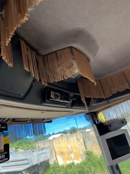 Versatile Acros 595 plus