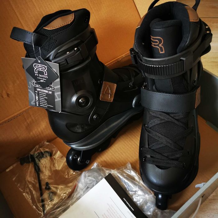 Rolki agresywne Seba FR Skates UFR STREET AP 44 - Nowe!