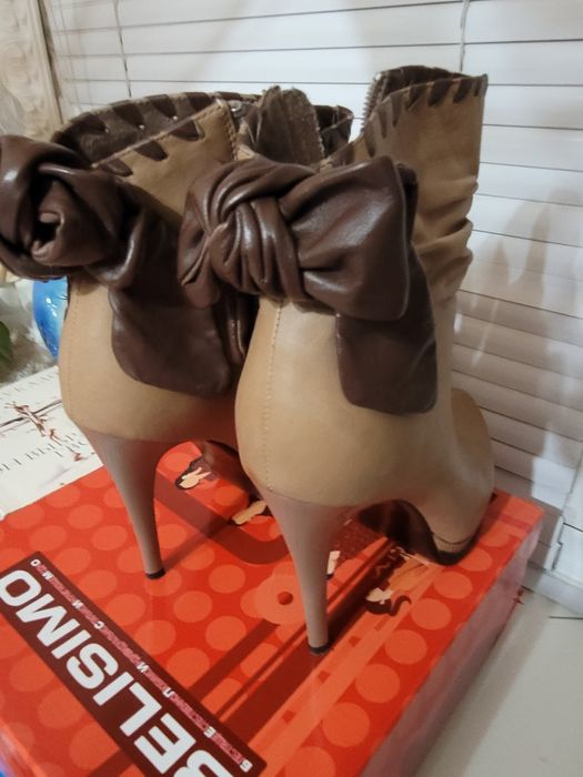 Демісезонні ботильйони. 39р.