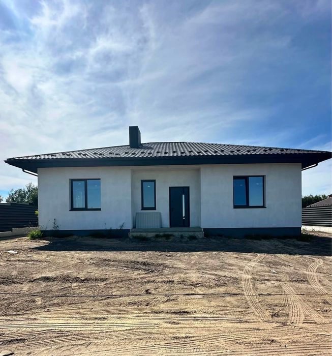 ПРОДАЖ якісно збудованого будинку в с. Струмівка