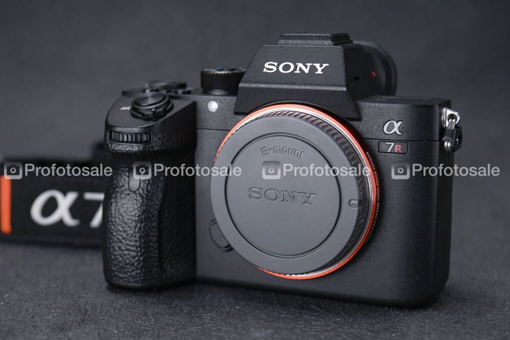 Фотоапарат Sony Alpha A7R III