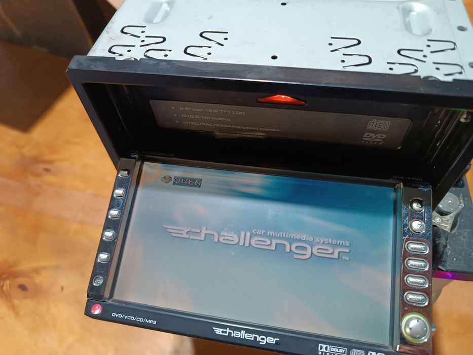 Автомагнитола CHALLENGER DVA-9700