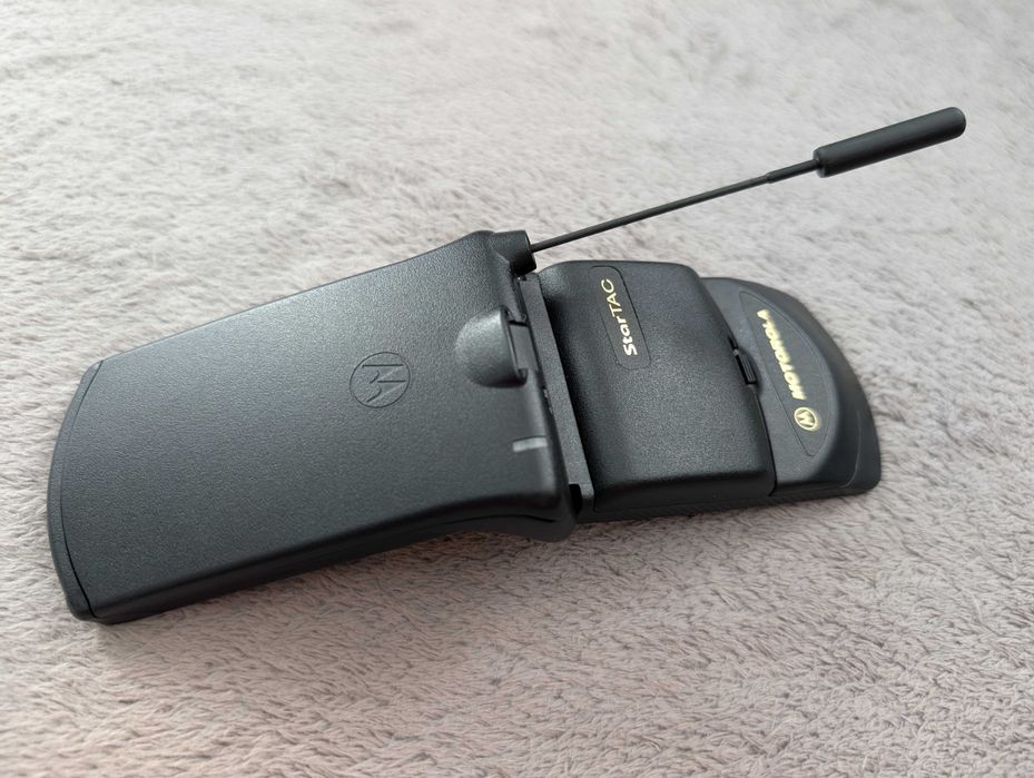 Motorola StarTac 3000 CDMA Flip LED Мобильный телефон Комплект Раритет