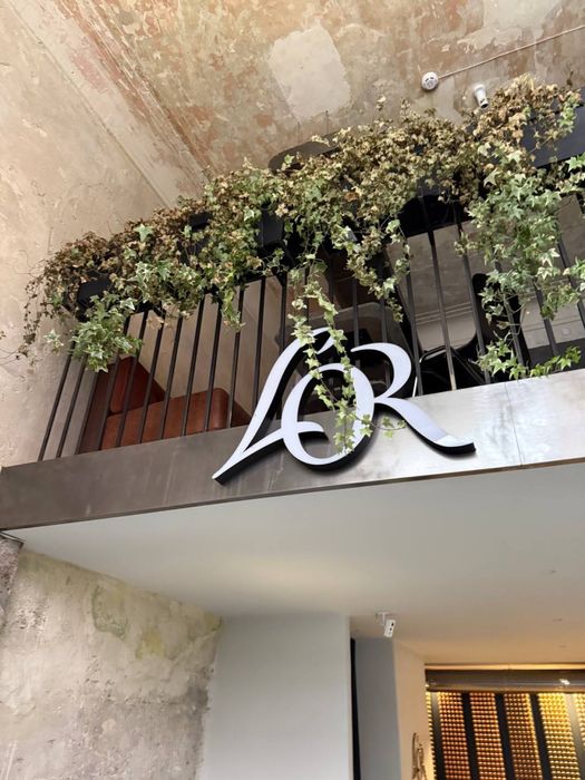 Оренда фасадного приміщення 240 м2 по вул .Січових Стрільців