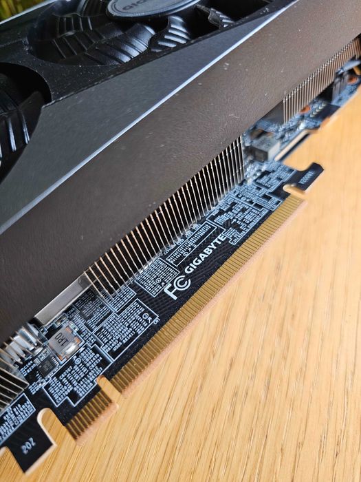 Karta graficzna Gigabyte GeForce RTX 3070 GAMING OC 8GB 100% SPRAWNA