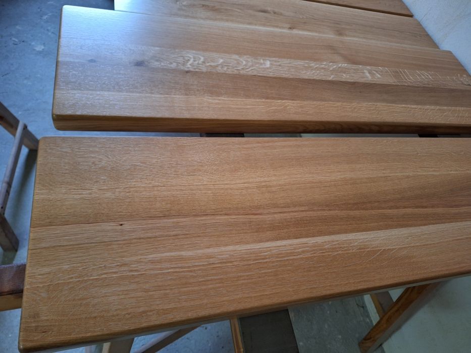 Stopnie dębowe jesion