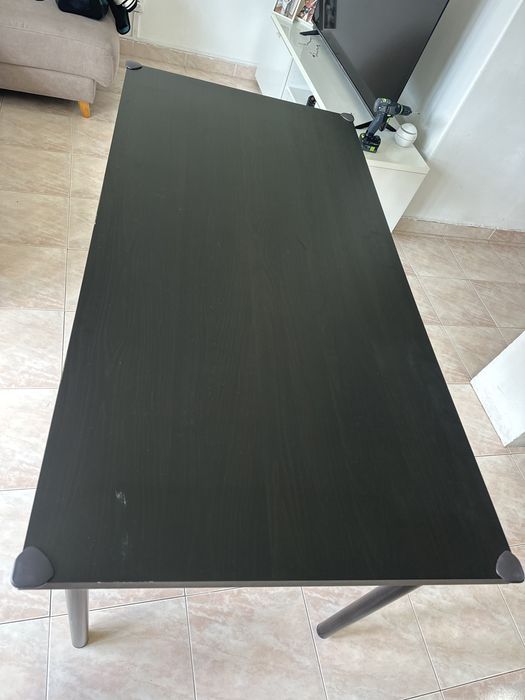 Mesa de computador ou pode usar na cozinha