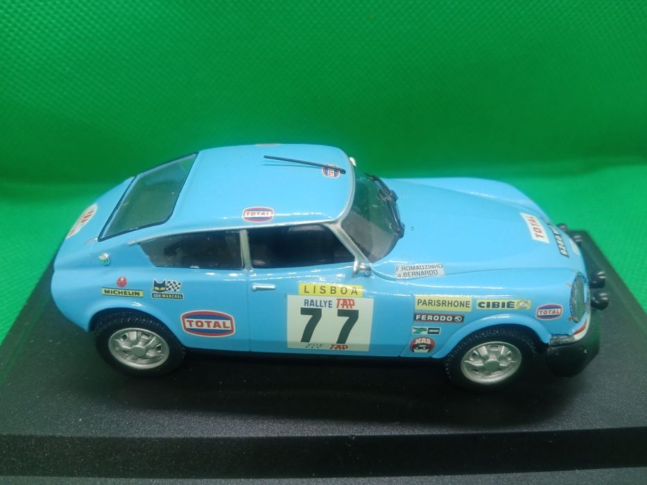 Miniaturas  1:43 Citroën F. Romaozinho  2 modelos diferentes