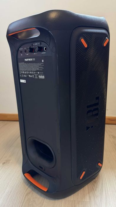 JBL PartyBox 100 - Coluna de Som Bluetooth