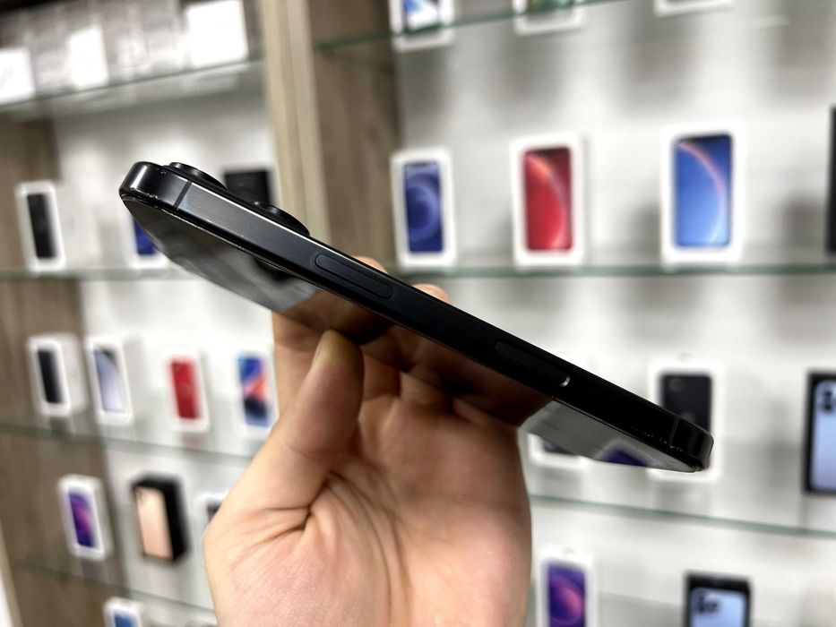 iPhone 16 Pro  128 GB Neverlock _ Гарантія _ Магазин_Обмін