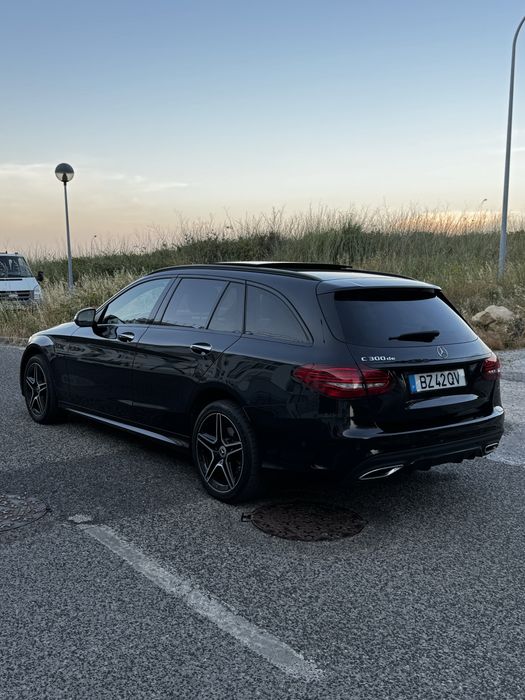 Mercedes C300 de AMG LINE