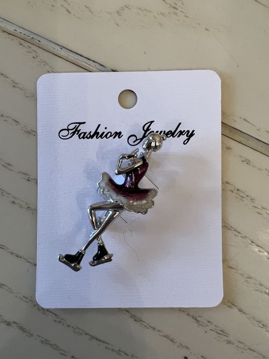 Брошки Броши (емаль)