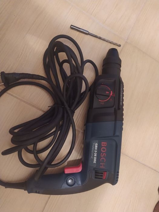 Перфоратор Bosch GBH 2-26 DRE