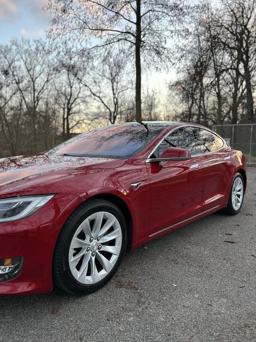 Tesla Model S, 75kW, 2017, рестайлінг, CCS( Mosel 3, Y, X)