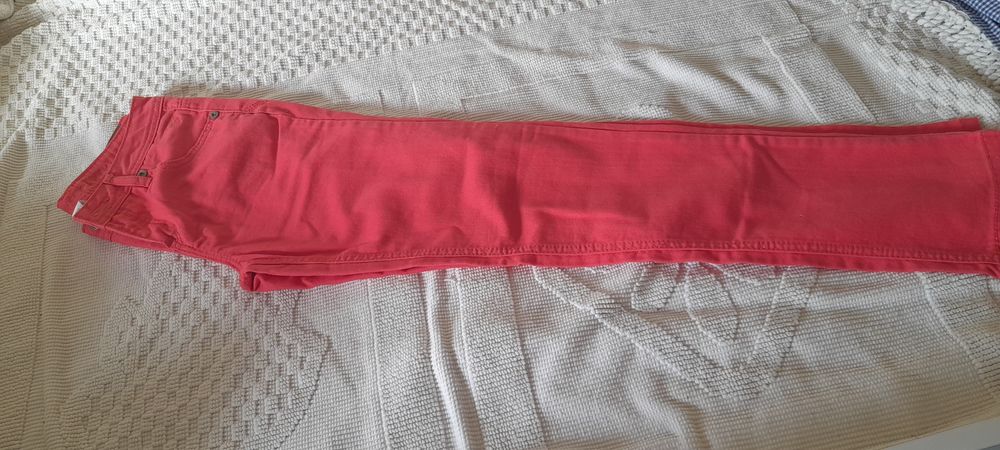 Calças  jeans rosa  14 anos  10€