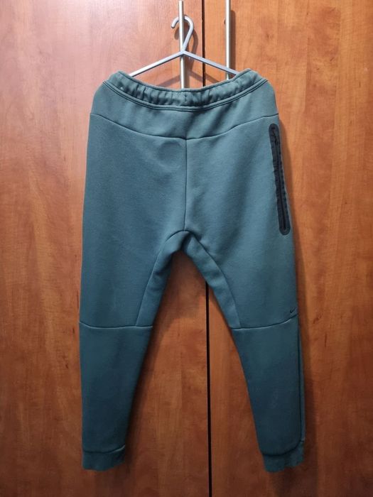 Nike tech fleece