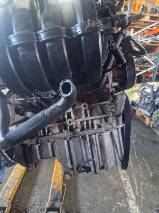 Kompletny silnik 1,6 benzyna BLF vw