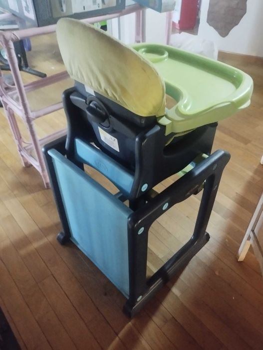 Cadeira de refeição