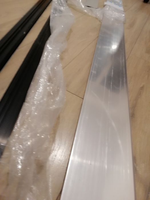 Зеркальный профиль