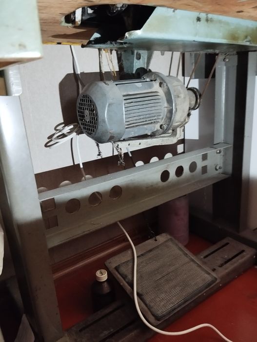 Швейная машина 22-го класса.